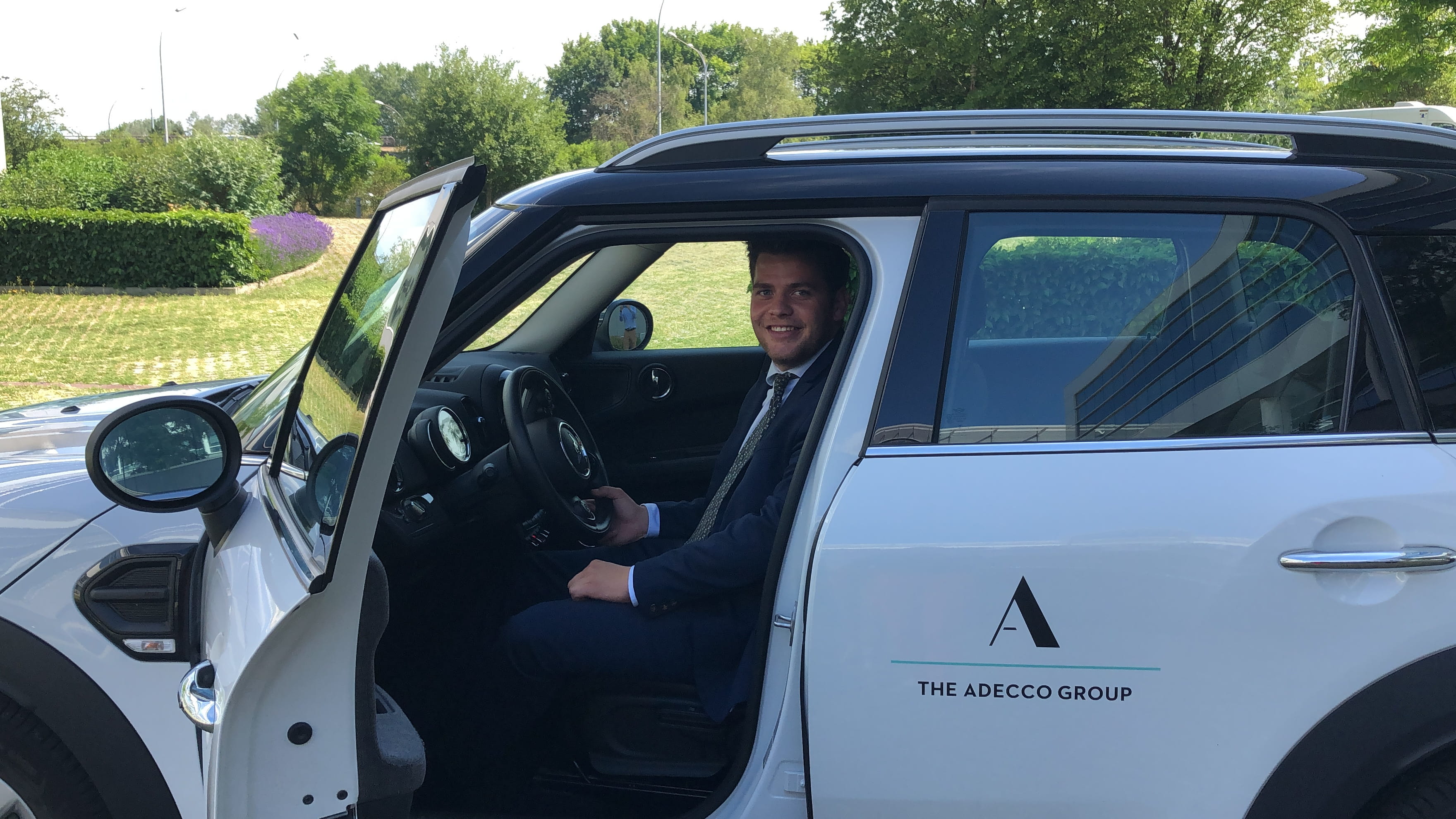 CEO for One month 2019 luxembourg in his company car